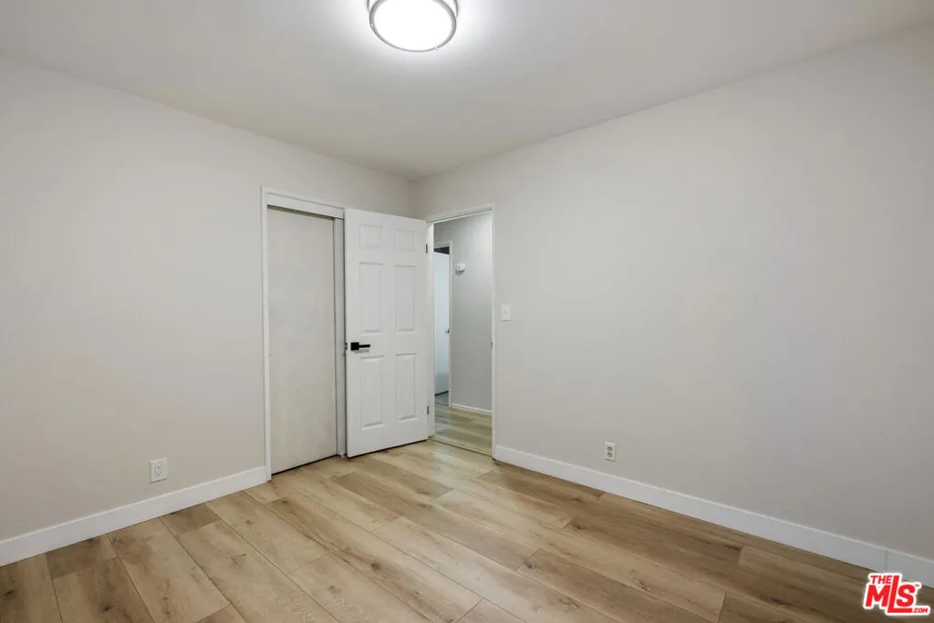 1121 Chagal Avenue, Lancaster, California 93535 home-pic-15